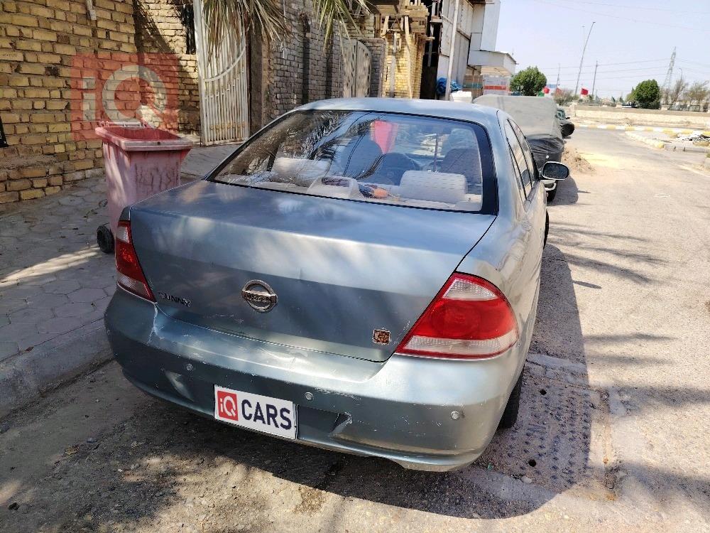 نيسان صني